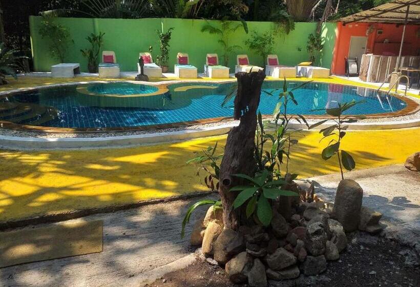 هتل Kamrai Resort