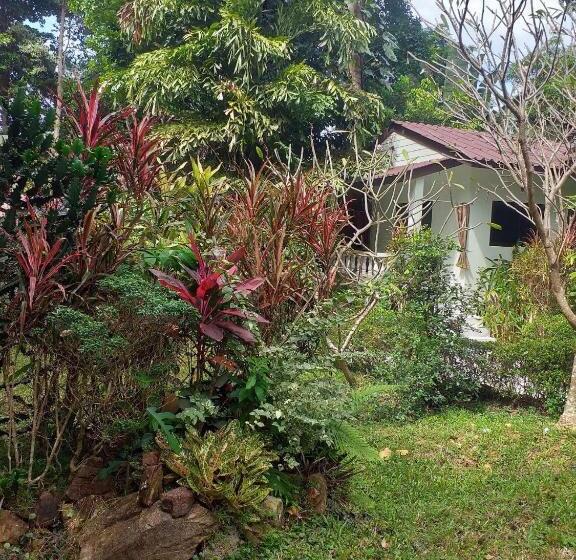 هتل Kamrai Resort