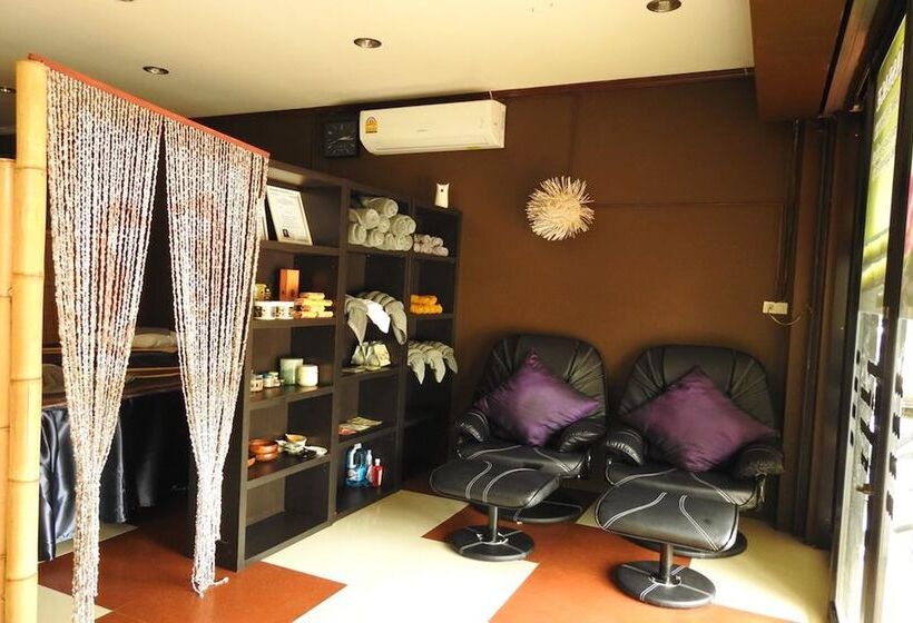 هتل Saparote Hostel