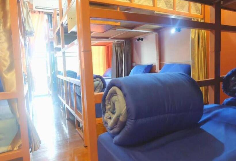 فندق T2b Home Hostel