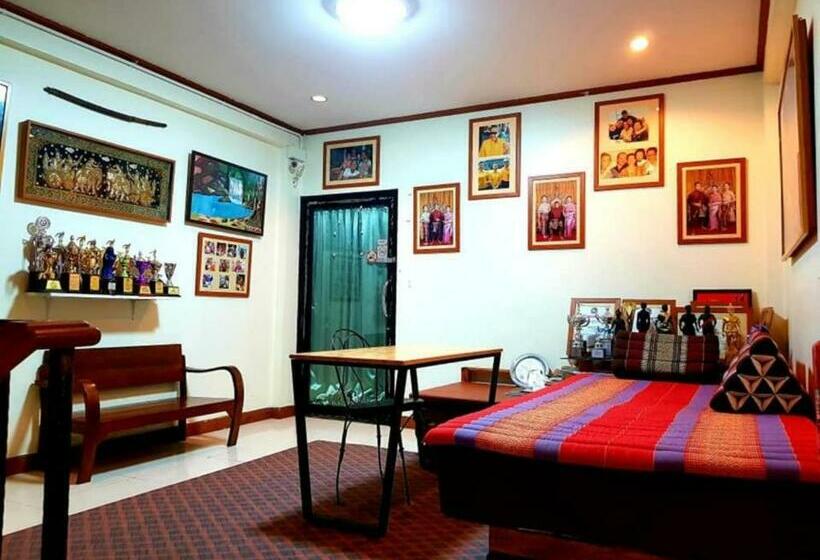 فندق T2b Home Hostel