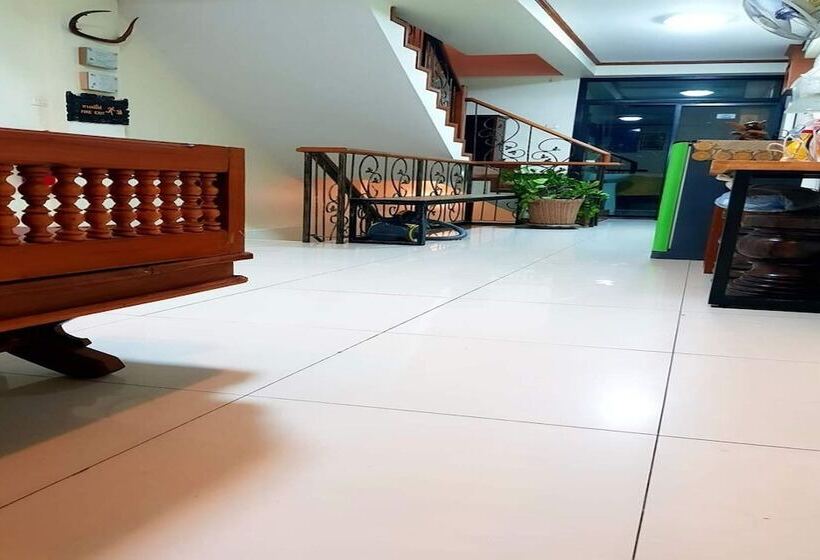 فندق T2b Home Hostel