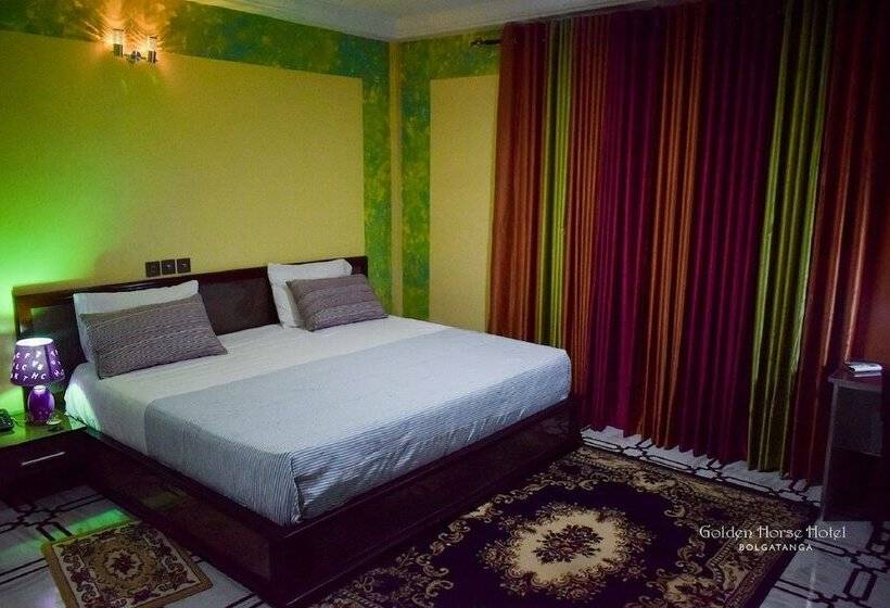 Отель Golden Horse