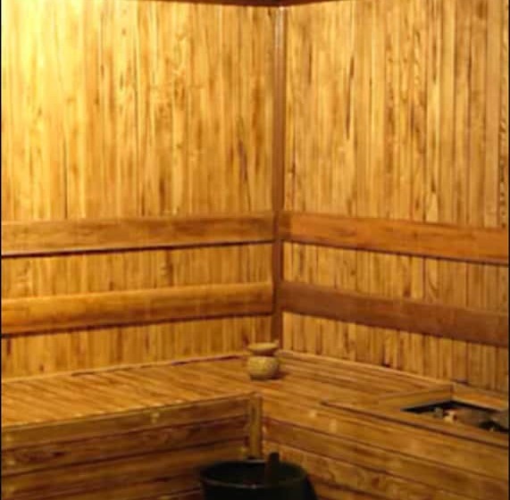 Her Hotel & Trade Centre Balikpapan