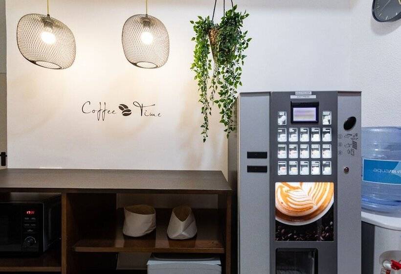 فندق Hostal La Costa