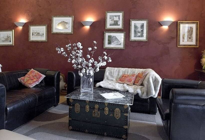 ホテル Le Val D'amby