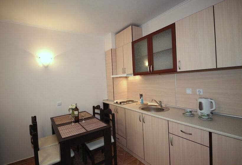בית מלון כפרי Saint Elena Apartcomplex