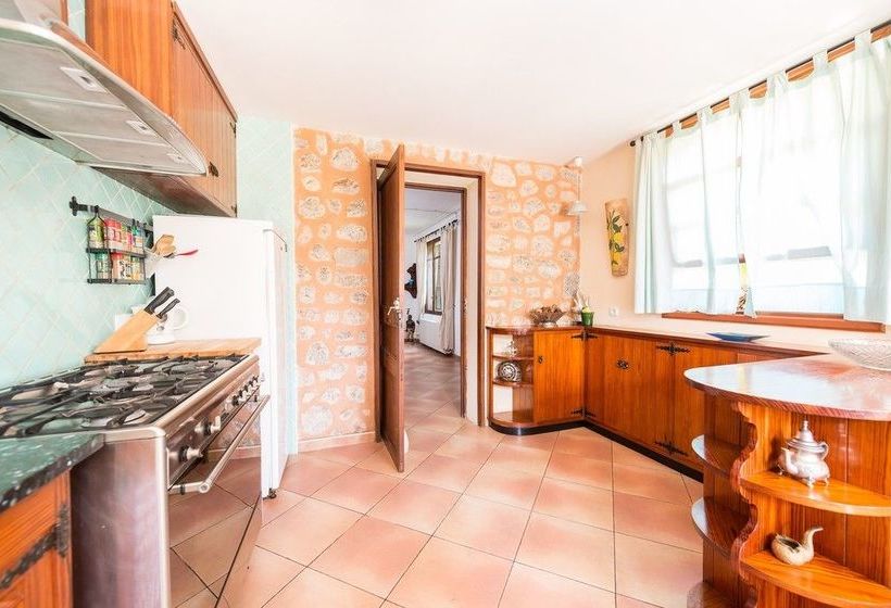 فندق Can Massana