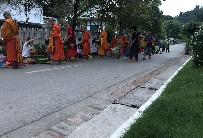 هتل Jasmine Luang Prabang
