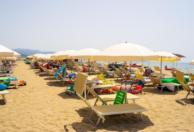 هتل Camping Village Mare Pineta