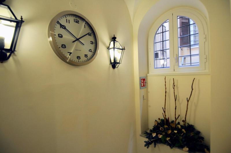 هتل Suite Fontana Di Trevi