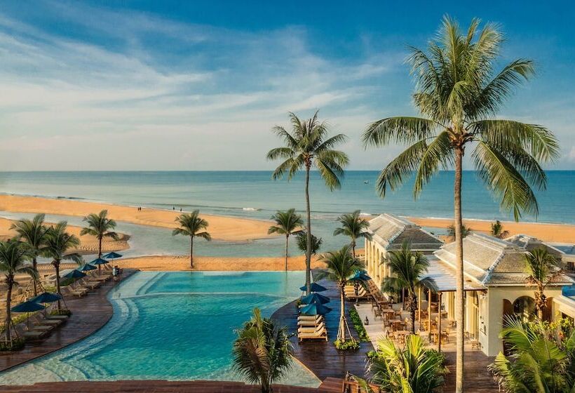 Hotel Devasom Khao Lak Beach Resort & Villas