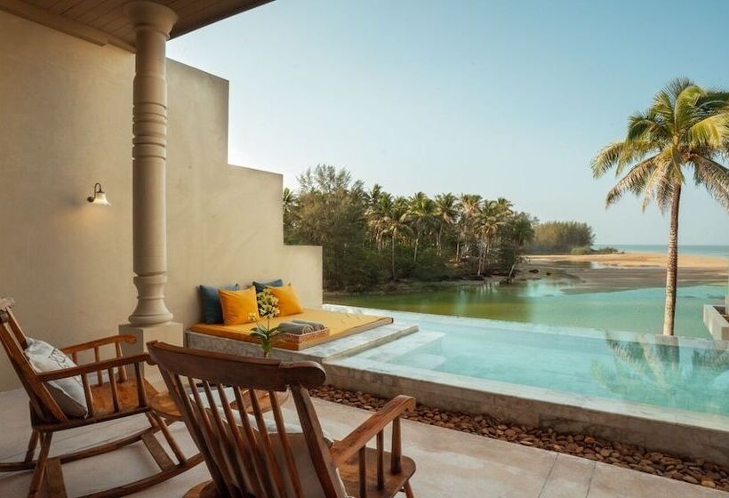 Hotel Devasom Khao Lak Beach Resort & Villas