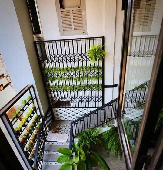 Bloom Boutique Hotel & Cafe
