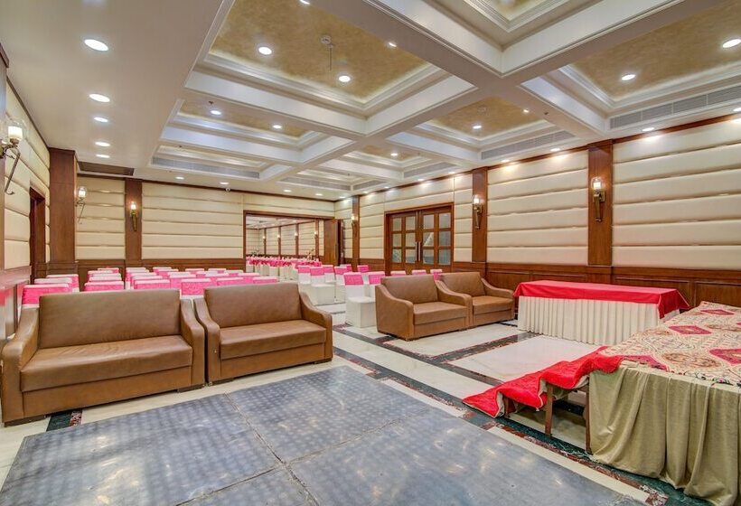 Hotel Home In By Amrik Sukhdev