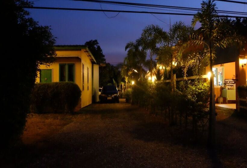 فندق Kaikatak Resort
