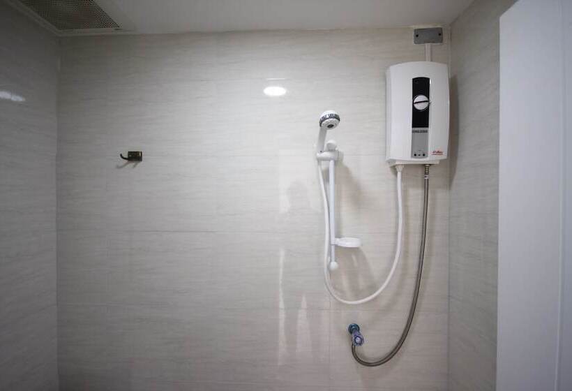 בית מלון כפרי Vimaan Navy Resort