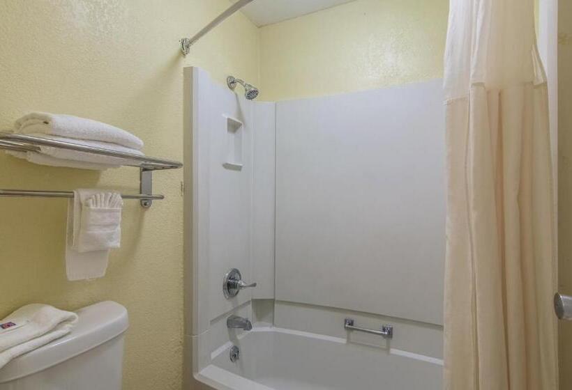 Motel 6liberal, Ks