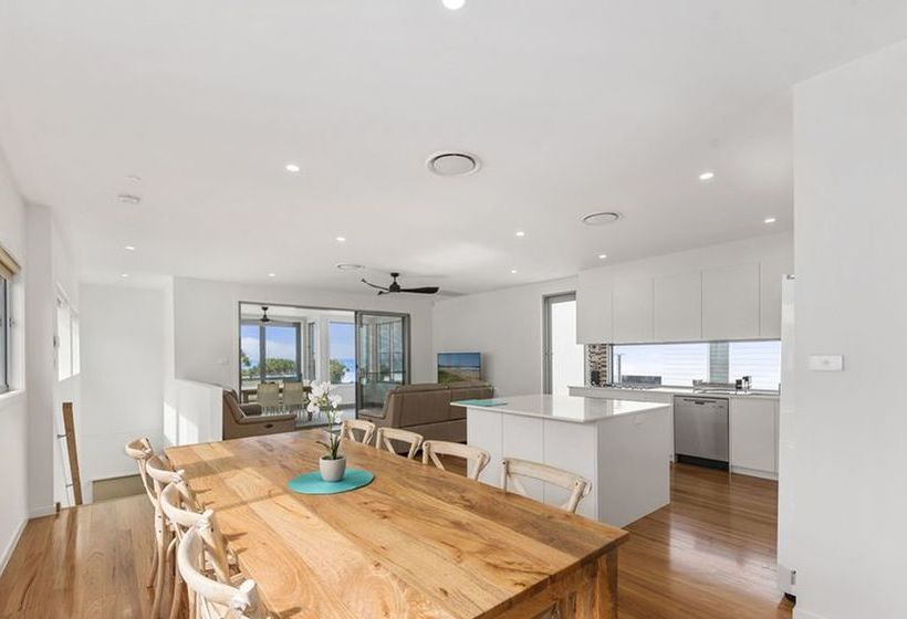 Pearls On Sapphire Beach