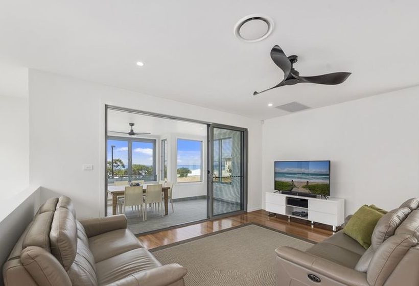 Pearls On Sapphire Beach