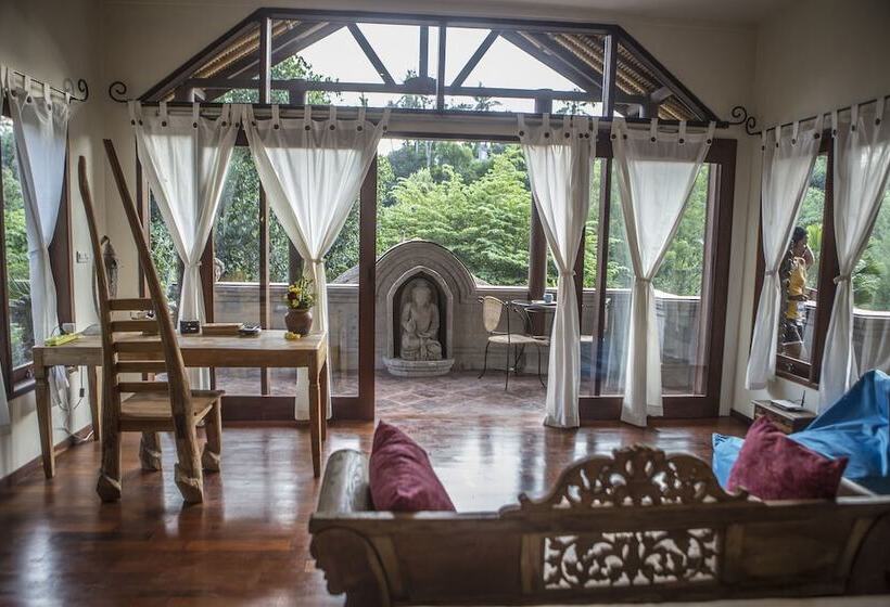 리조트 Avalon Ubud Villas