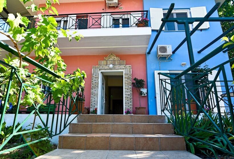 Tsertos Apartments