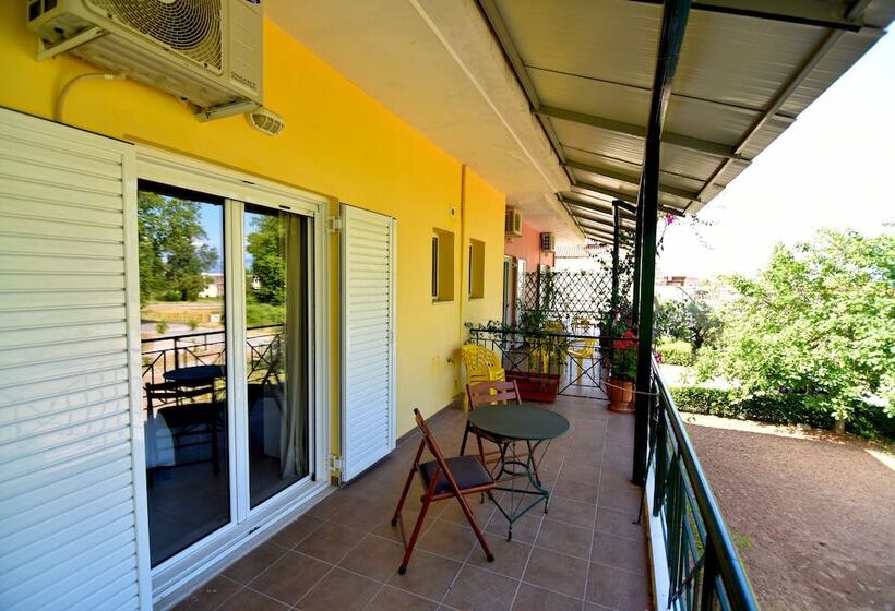 Tsertos Apartments