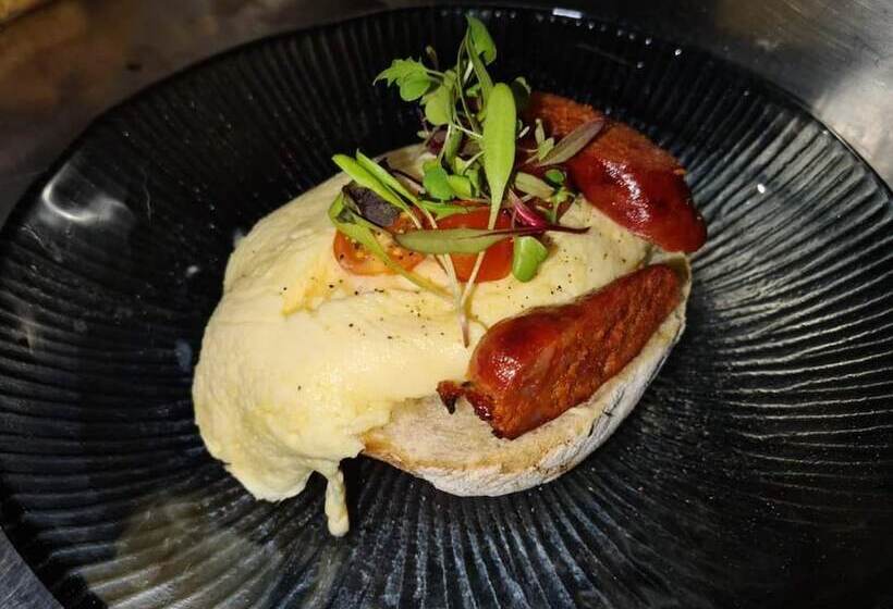 ベッドアンドブレックファースト La Haule Manor