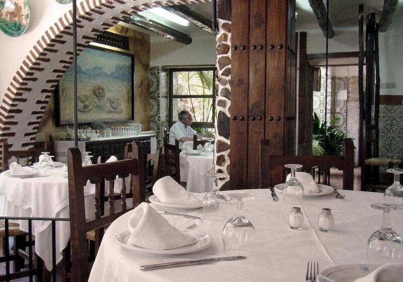 Hostal Emilia