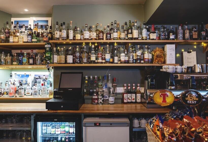 פנסיון Ben Cruachan Inn