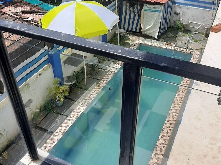 پانسیون Casa Almeida