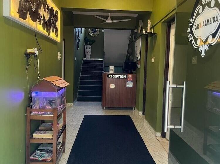 پانسیون Casa Almeida
