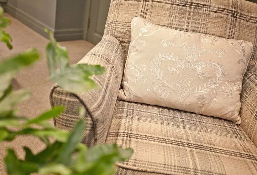 ペンション Hill Crest Country Guest House