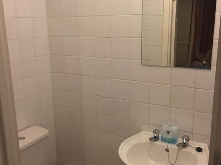 پانسیون Southend Inn