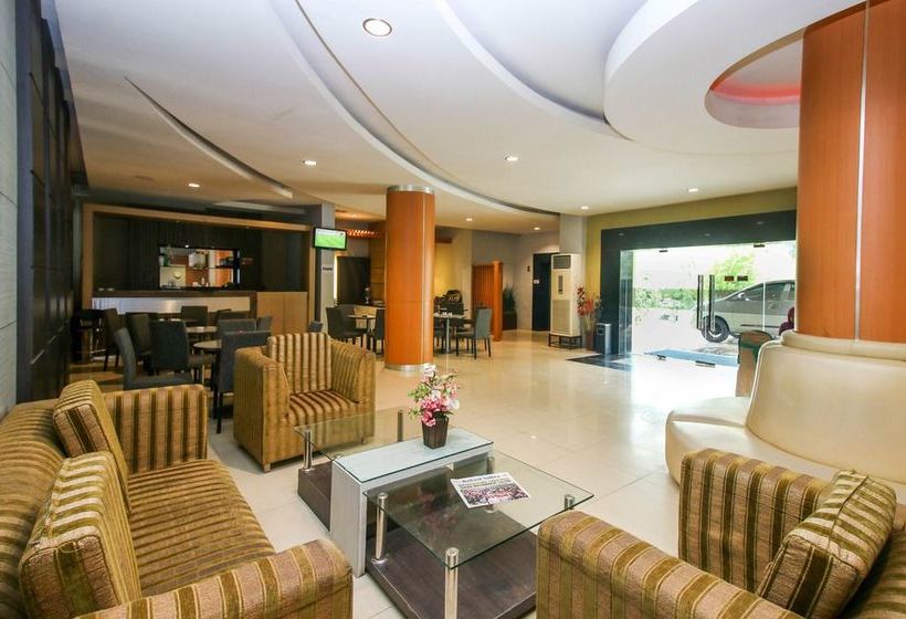 فندق Airy Kendari Barat Diponegoro 75