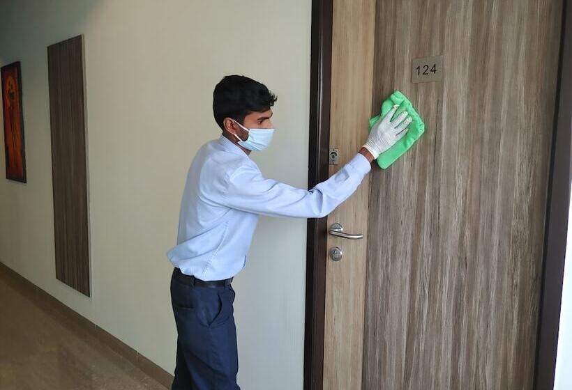 هتل Downtown Business