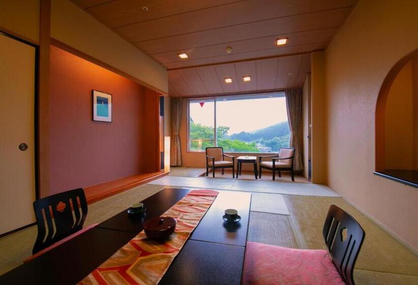 هتل Kesennuma Plaza