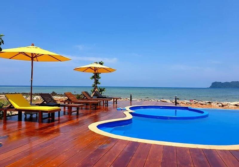 هتل The Beach Resort & Residence   Sha Plus