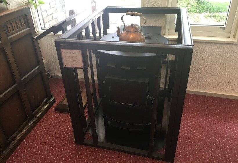 ペンション Country Hotel Red Fox