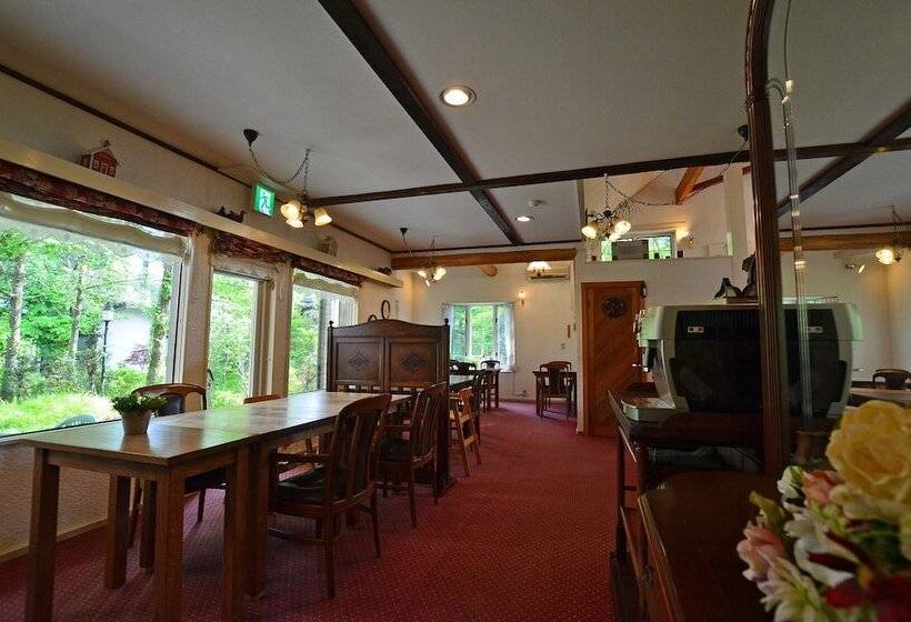 ペンション Country Hotel Red Fox