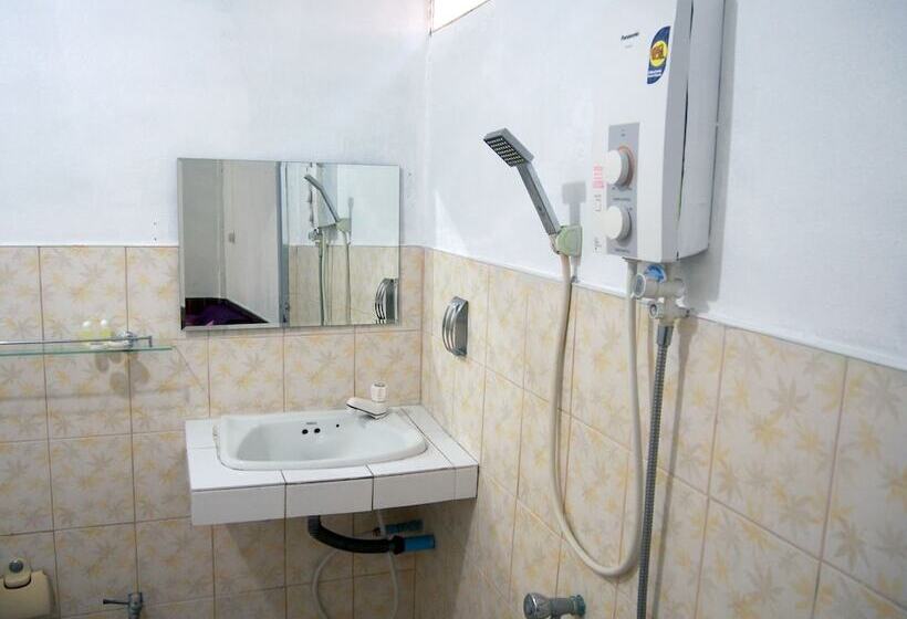 هتل Coco Beach Bungalows