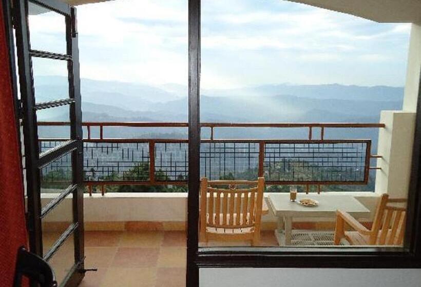 בית מלון כפרי Kasang Regency Hill Resort