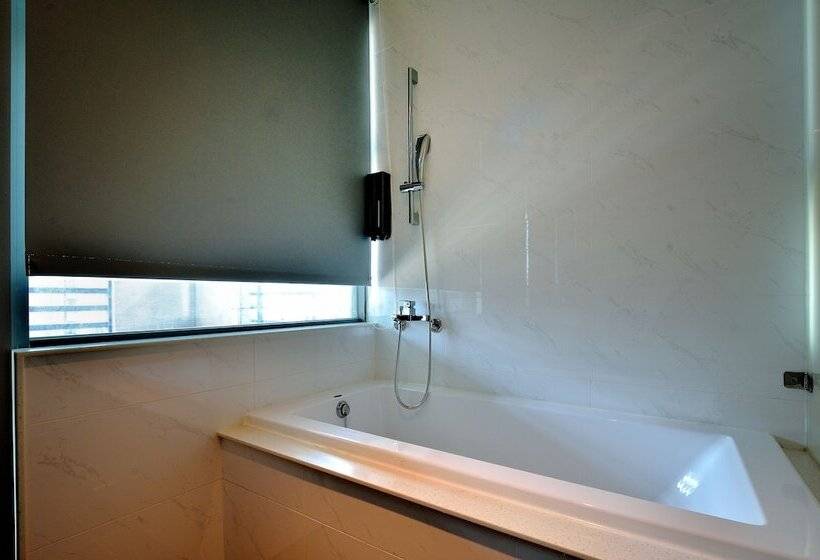 Merryday Hotel Banqiao Branch