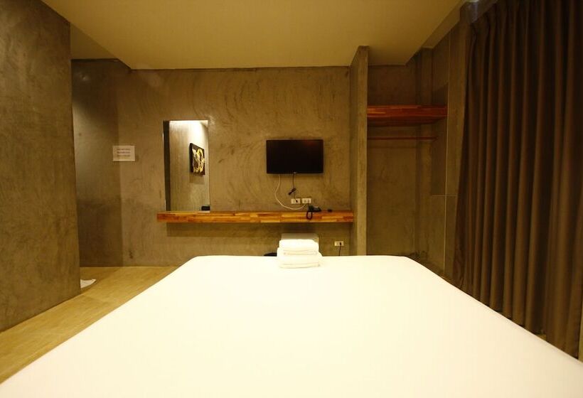 هتل Suanmaithara Resort