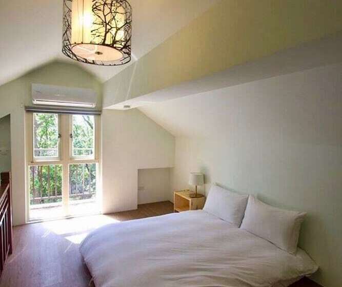 تختخواب و صبحانه Reindeer Miaoli Green Wave