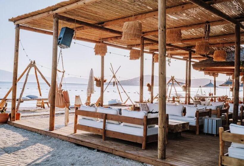 هتل Mark Warner Phokaia Beach Resort