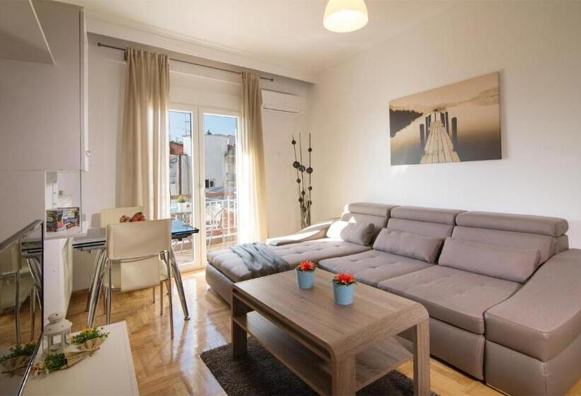 Michalis Apartments