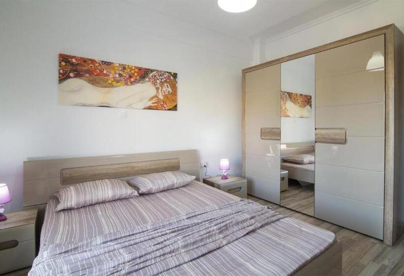 Michalis Apartments