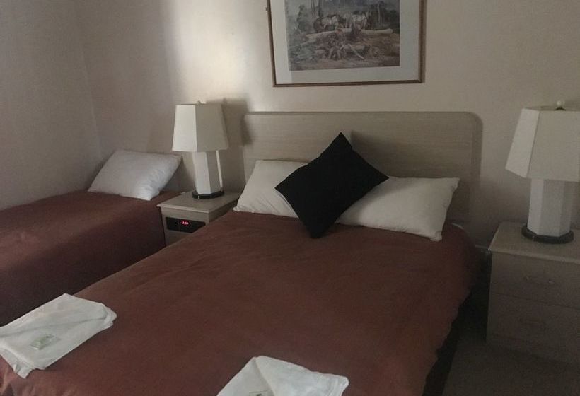 فندق على الطريق Snowy Mountains Motor Inn