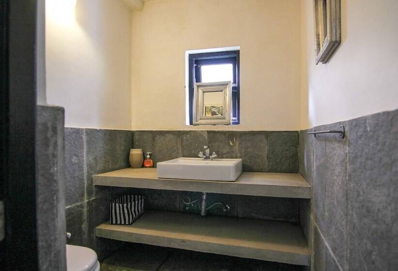 پانسیون Casa Azure